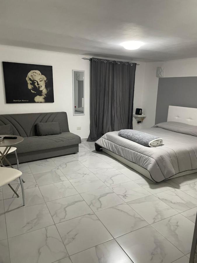 Gradoniroom26 Napels Buitenkant foto