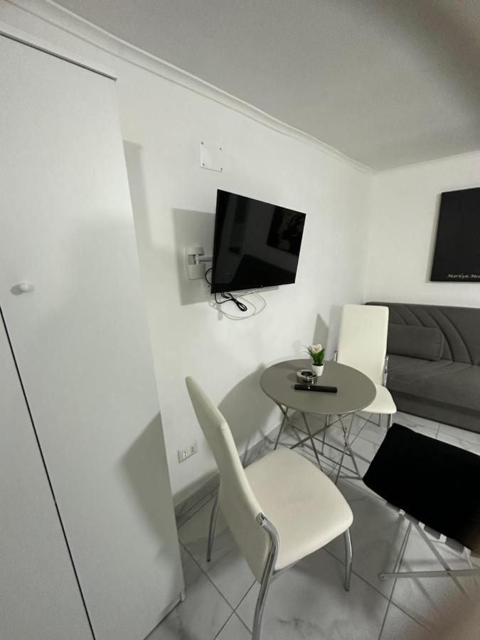 Gradoniroom26 Napels Buitenkant foto